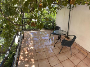 Mersini Apartment